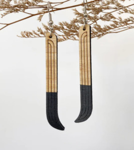 Mako Design: Kapeu Earrings