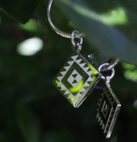 Taonga Jewelry: Hineraumati Huggies