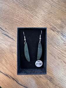 Bush green roimata earrings 33mm - 35
