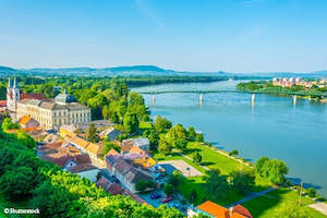 The beautiful blue Danube (port-to-port cruise)