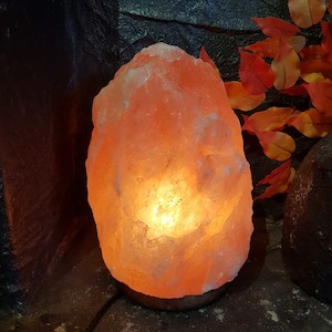 Himalayan Salt Lamp (assorted. approx. 10-15 kilos)