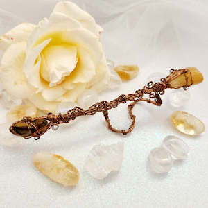 Crystals Fossils: Tiger's Eye & Aventurine Wand & Stand (copper. pre-loved by Riny