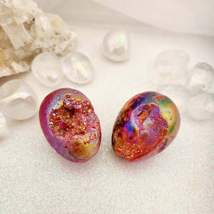 Electroplated Druzy Quartz Egg (assorted. approx. 4x3cm)