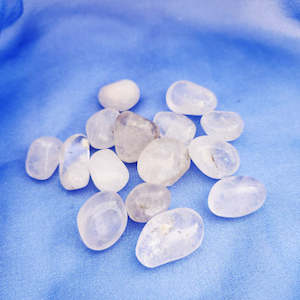 White Quartz Tumble (assorted sizes)