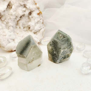 Chlorite in Quartz Point (assorted. approx. 6.2-6.3x4.7-5.1cm)