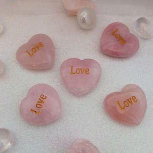 Inspirational Heartfelt Gifts: Rose Quartz Love Heart (assorted. approx. 3.6x4cm)