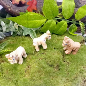 Woodland Grotto: Soapstone Horse (assorted. approx. 3.6-3.7x3cm)