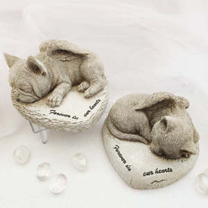 Inspirational Heartfelt Gifts: Pet Memorial Heart (cat or dog. approx. 9.5x14.8cm)