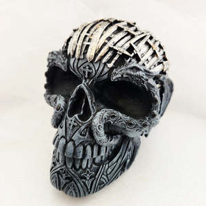 Mystical Magical: Skull of Swords (Nemesis Now. approx. 14x17cm)