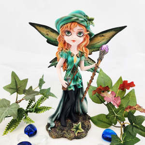 Mystical Magical: Green Fairy w. Pocket Dragon & Staff (approx. 20x16.5cm)