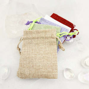 Everything Else: Burlap Look Pouch (polyester. assorted colours. approx. 9x7cm)