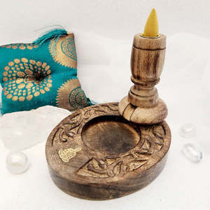 World Spirituality: Buddha Inlay Wooden Backflow Burner (approx. 15x12x12cm)