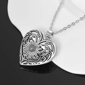 Jewellery Other Accessories: Keepsake Locket Pendant Necklace | A Piece of My Heart Lives in Heaven