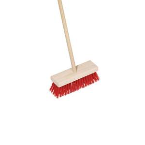 Outdoor: Outside Broom