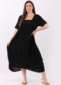 Outerwear: Ava dip dress black