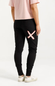 Apartment pants Black w blossom berry x