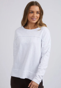 Foxwood: Throw on tee white