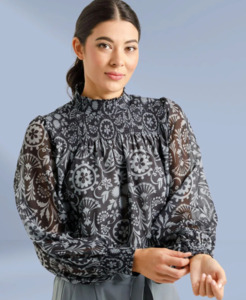 Homelee: Charlotte top damask