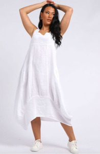 Fashion: Gabriella linen dress white