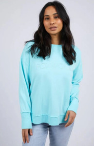 Fashion: Simplified crew light blue