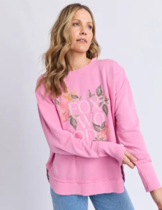 Fashion: Wild rose crew bubblegum