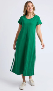 Foxwood: Recovery dress green