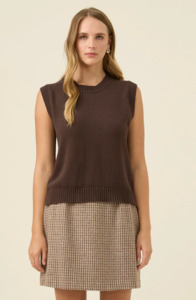 Darby knit vest - chocolate
