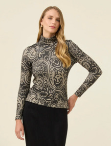 Tops: Naria roll neck - paisley