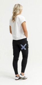 Apartment pants Black w marine blue shadow