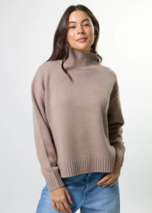Tessa knit platinum