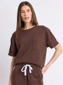 Power tee chocolate