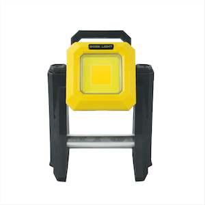Perfect Image 3000 Lumen Telescopic Work Light With Powerbank