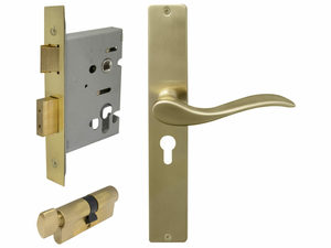 Windsor Hermitage Entrance Set On Square Long Plate E48