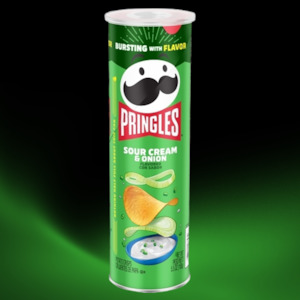 American Pringles Crisps - sour Cream & Onion 5.5oz (156G)