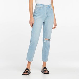 Lee High Moms Retrospective