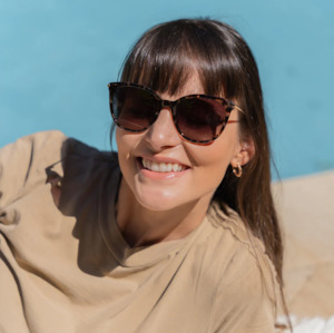 Sunglasses: Locello Ashley