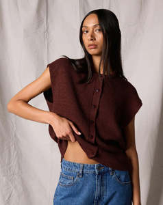Knits: Silent Theory Elara Vest Top