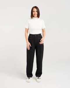 Seduce Maisie Pant