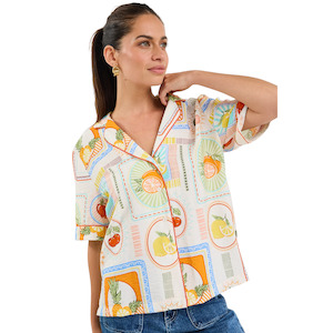 New In Fashion: Destination Tropical Postcard SS Shirt