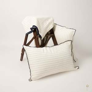 Frontpage: Sapphire Dreamscape Linen Duvet Set