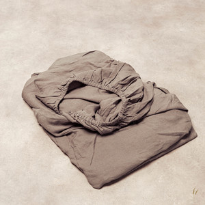 Fitted Sheets: Charcoal Grove Linen Fitted Sheet