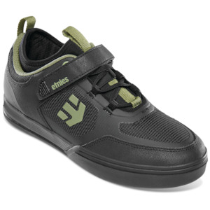 Shoes: Etnies Camber Clipless MTB Shoes Black