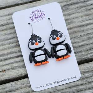 Animals: Penguin