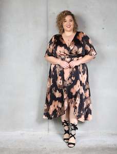 Lottie Dress - Champagne