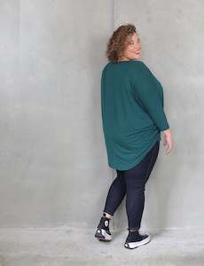 Under 50: PQ Collection Hi-Low Miracle Top Long Sleeve - Forrest Green