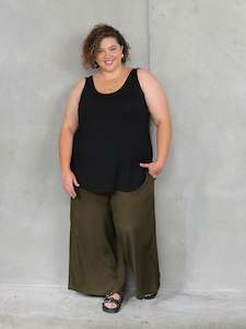 Tops: Layering Singlet - Black