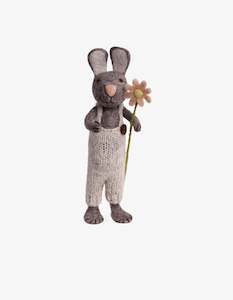 En Gry & Sif Big Bunny Grey with Pants and Flower