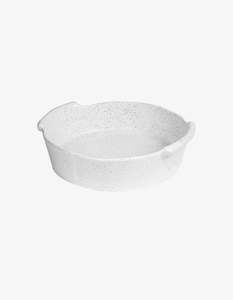Dinnerware: Granite Feast Round Baker