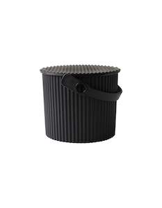 Cleaning: Hachiman Super Bucket Black 4 Ltr