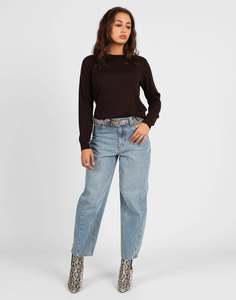 Tops: Storm Merino Long Sleeve Classic Sweater Chocolate